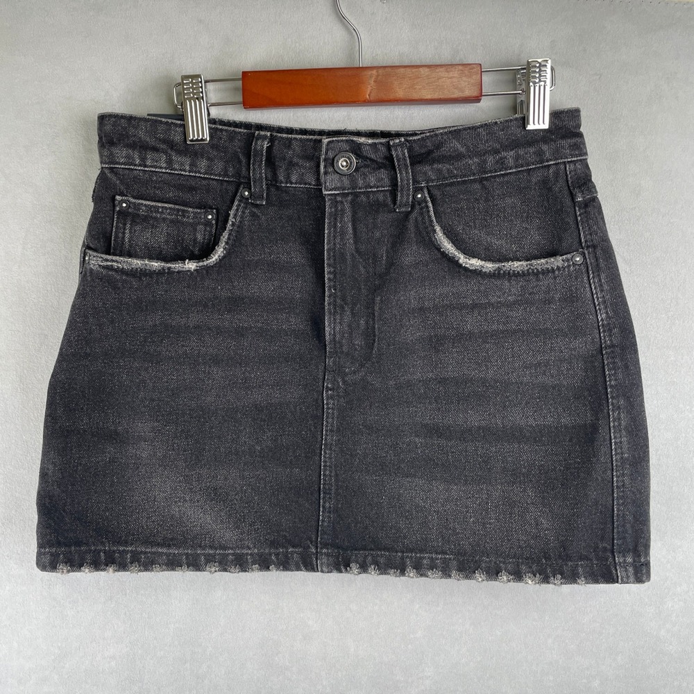 Zara Trafaluc Washed Black Denim Mini Skirt Distressed Hem Cute Hip Grunge Wmn S